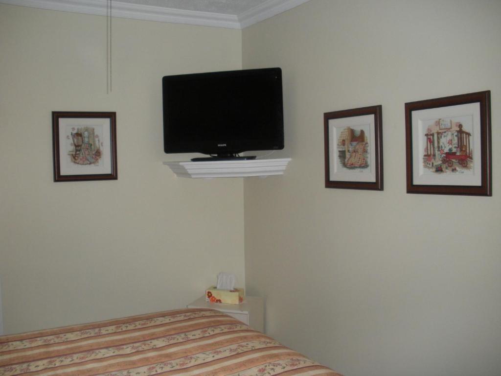 Cote'S Bed & Breakfast Ґранд-Фоллс Номер фото